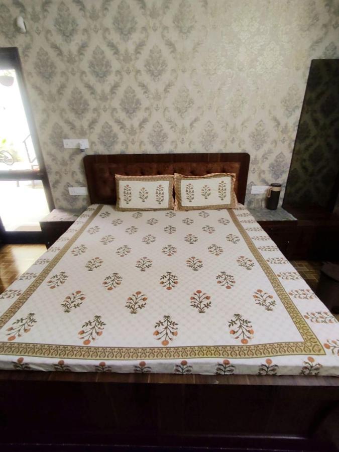 ג'איפור Sukh Sagar Hotel מראה חיצוני תמונה